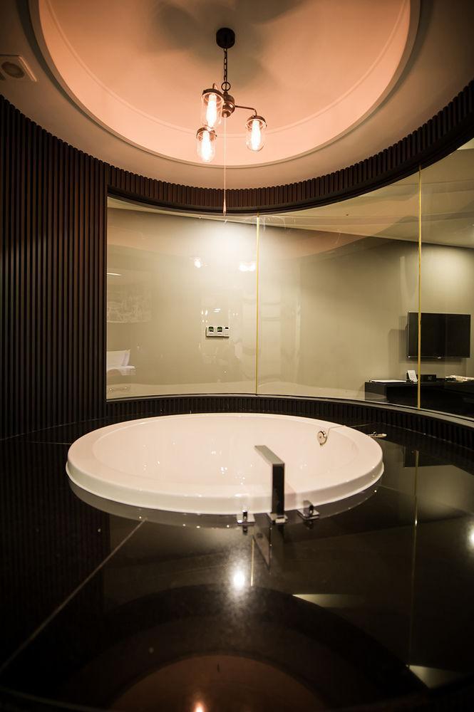 Hotel Floce Pucshon Kültér fotó