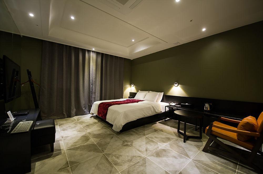 Hotel Floce Pucshon Kültér fotó