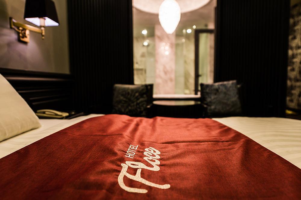 Hotel Floce Pucshon Kültér fotó