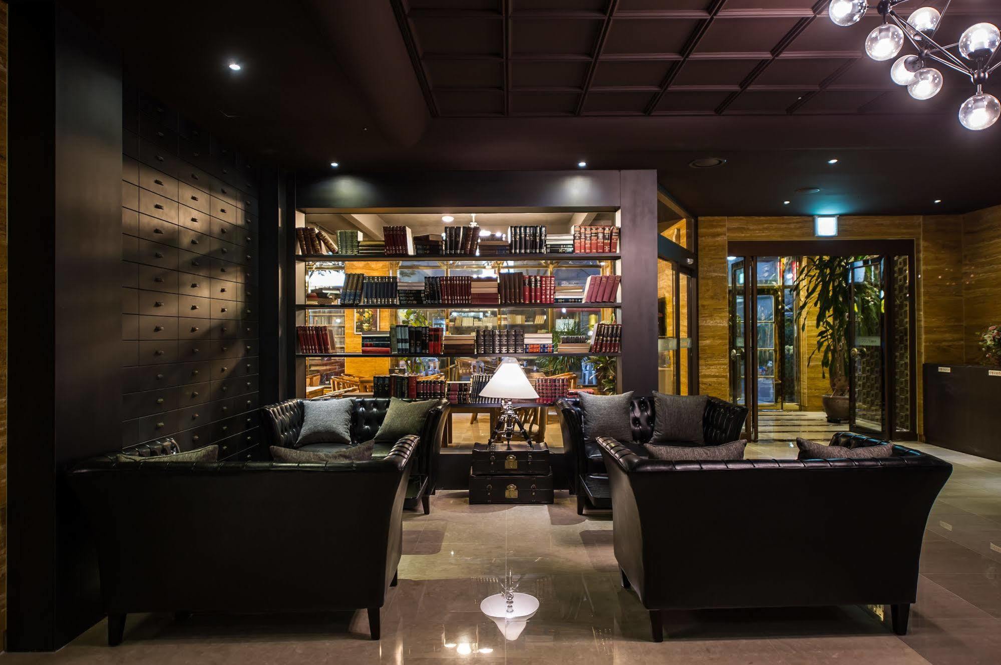 Hotel Floce Pucshon Kültér fotó